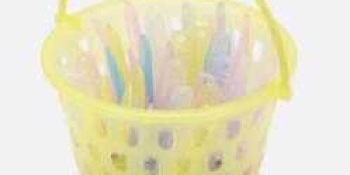 Appearance shaping of plastic baskets with pegs