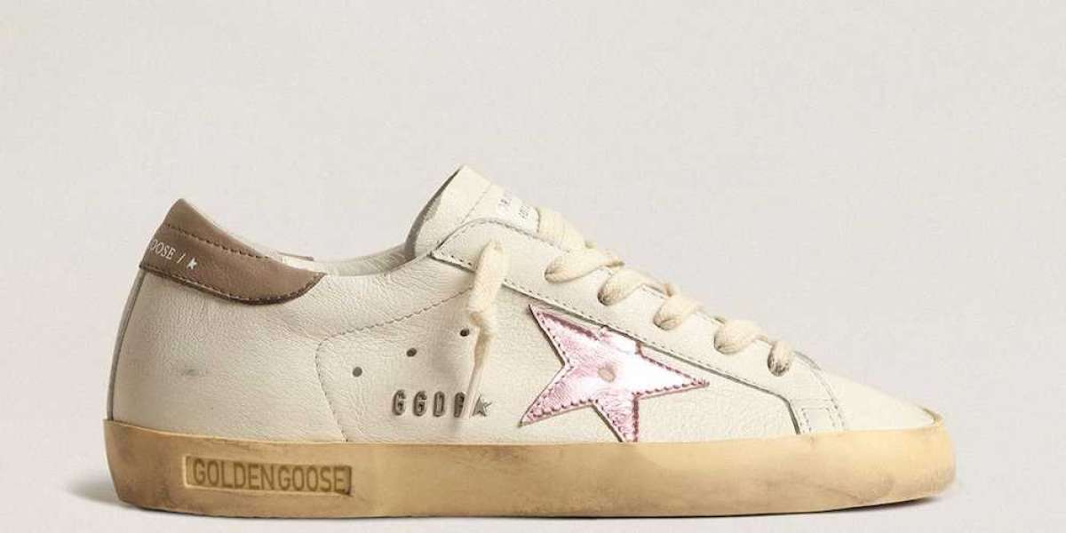 Golden Goose Shoes Sale best jelly sandal photos captured in