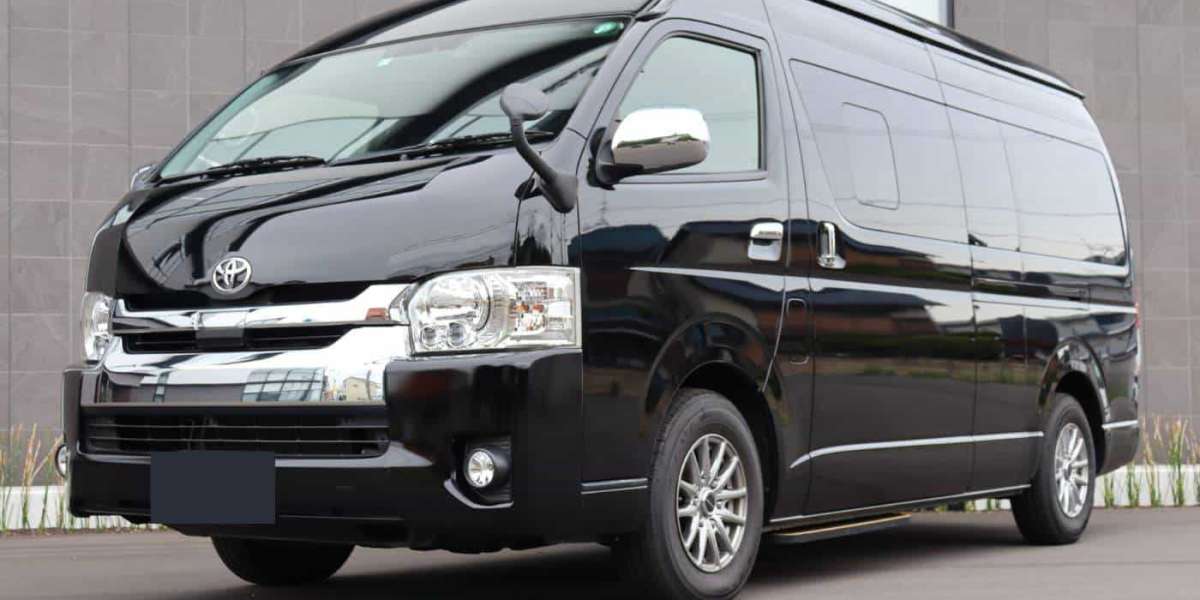 Rental Hiace di Jogja Pilihan Ekonomis untuk Wisata Bersama Keluarga