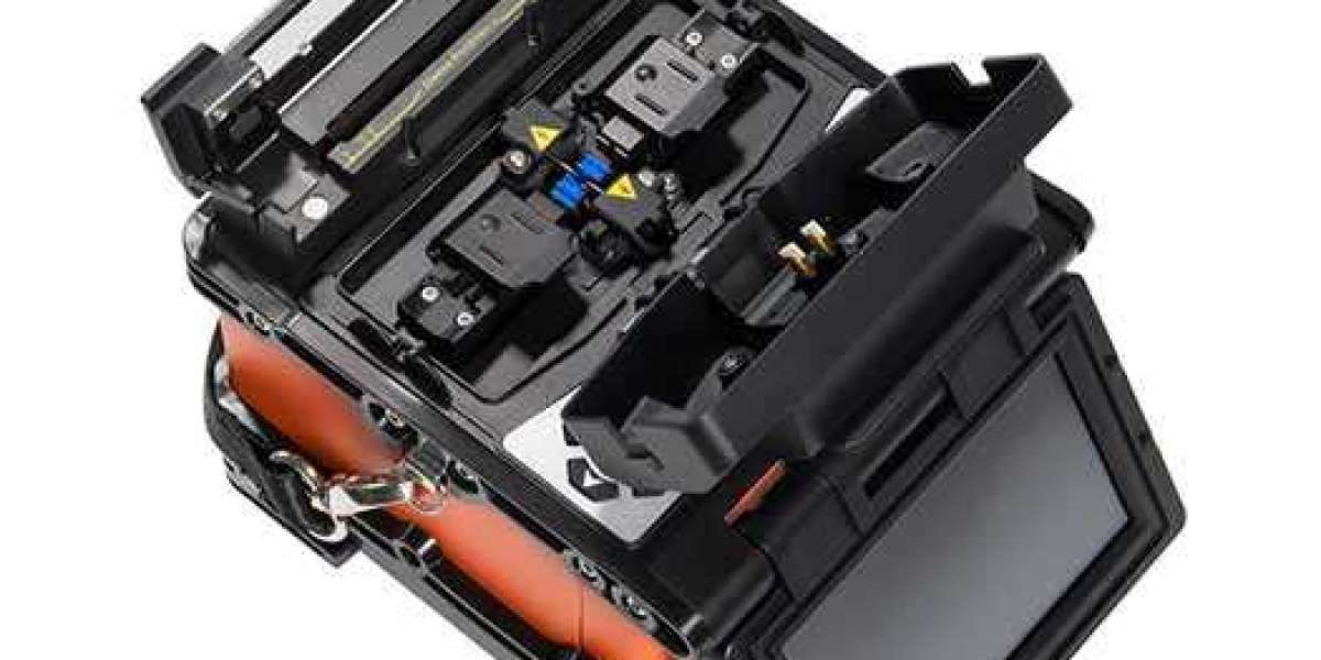 Main Line Fusion Splicer Market Size and Share Analysis: A Deep Dive into 2024-2032