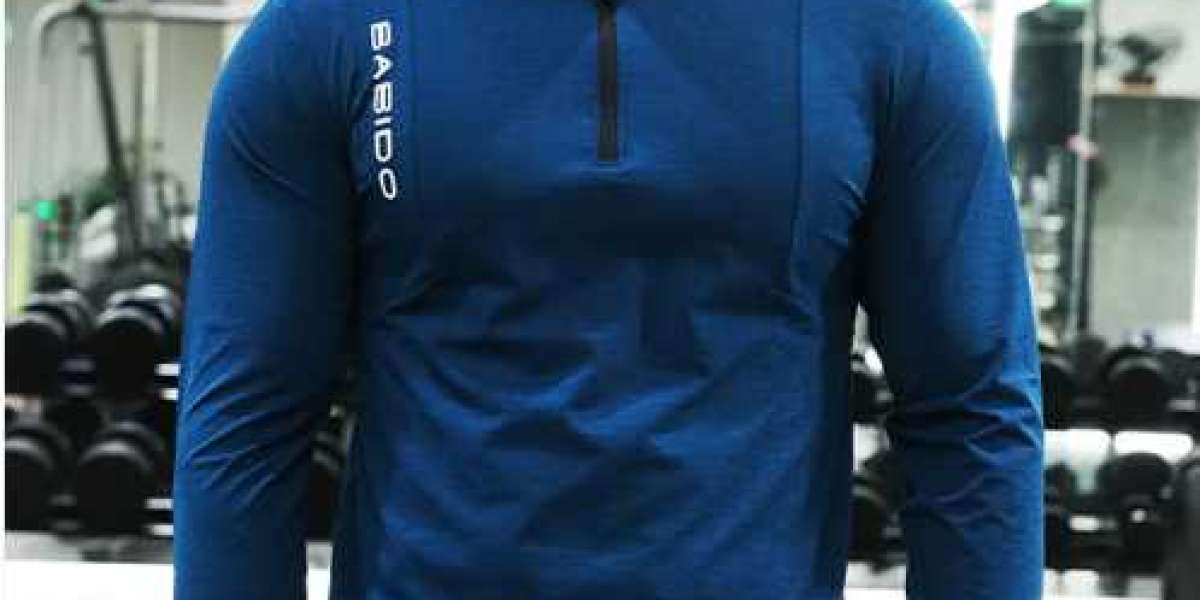 Long sleeve exercise shirt